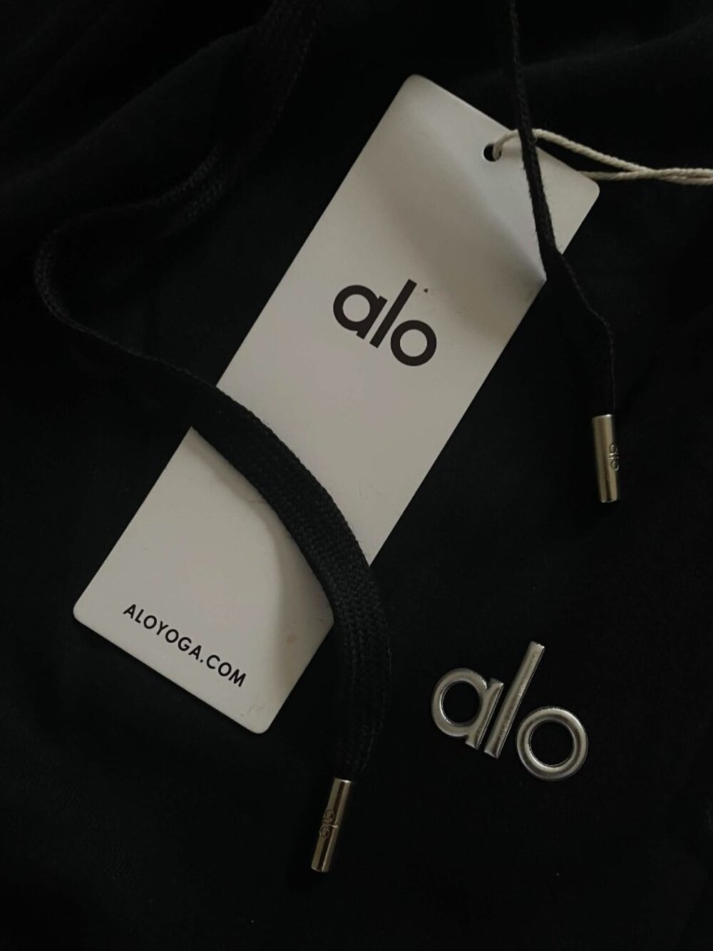 ALO Yoga Unisex Black Quarter-Zip Hoodie and Jogger Set NWT - Picture 6 of 7
